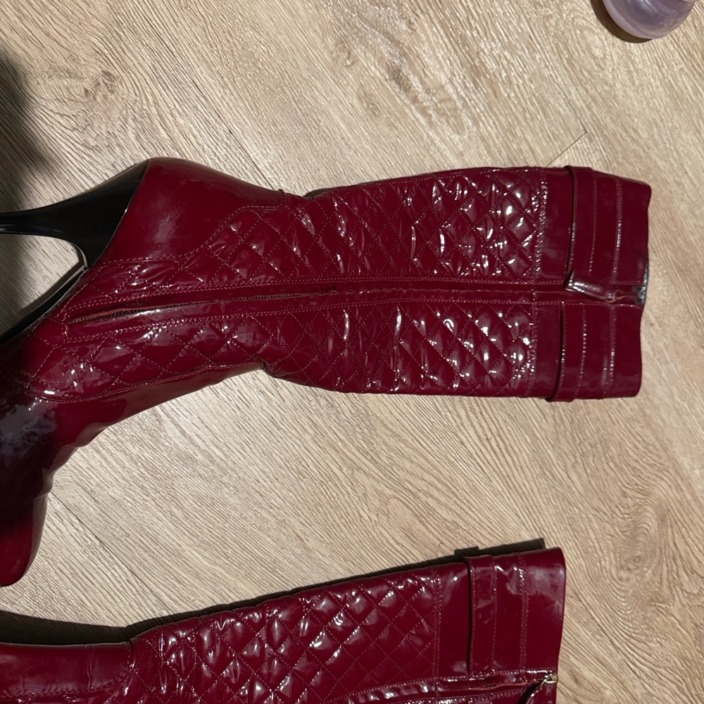 Burberry Burgundy Quilted Heeled Boots - Picture 10 of 14